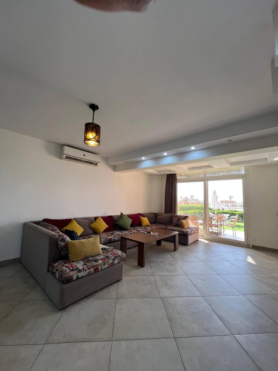 Duplex Villa 아인 수크나 외부 사진